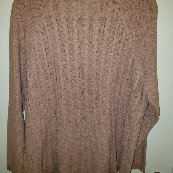 Colwater Creek sweater - Picture 1 of 3
